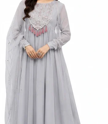 Grey Ethnic Suit Set in Crunchy Fabric with Embroidered Neckline for Women
