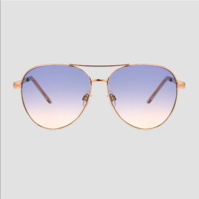 Gradient aviator sunglasses with gold metal frame and stylish tinted lenses for men and women, suitable for travel, driving and outdoor activities