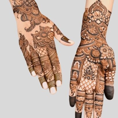 Kaveri Mehendi Cone Pack with 12 herbal henna cones for beautiful hand designs.,